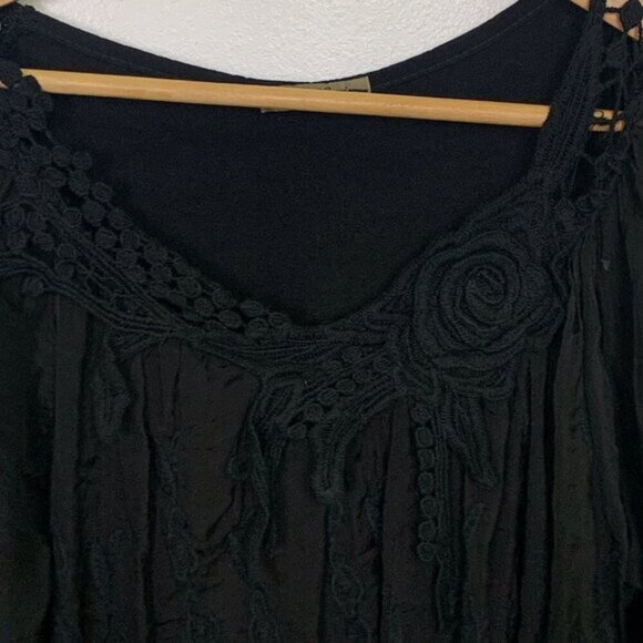 Beyond Capri Embroidered Beaded Lace Boho Tunic Blouse - Picture 5 of 9